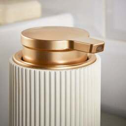 Modern Luxe Ribbed Resin Soap Dispenser - thumbnail 2
