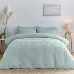 Billie Duvet Cover and Pillowcase Set - thumbnail 1