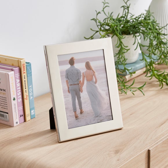 Chrome Photo Frame - image 1
