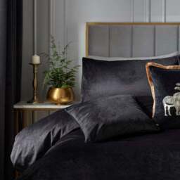Laurence Llewelyn-Bowen Montrose Duvet Cover and Pillowcase Set - thumbnail 4