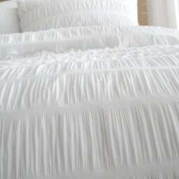 Catherine Lansfield Seersucker Reversible Duvet Cover & Pillowcase Set - thumbnail 3