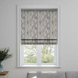 Cascata Made to Measure Roman Blind - thumbnail 3