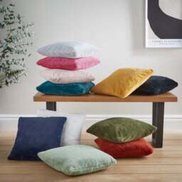 Adeline Faux Fur Cushion Cover - thumbnail 3