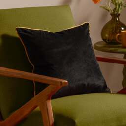 Furn. Square Cushion Cover - thumbnail 1