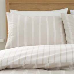Bianca Ashford Stripe 100% Cotton Reversible Duvet Cover & Pillowcase Set - thumbnail 2