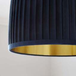 Sawyer Pleated Velvet Drum Lamp Shade - thumbnail 3