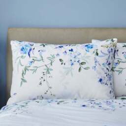 Nola Floral Duvet Cover and Pillowcase Set - thumbnail 2