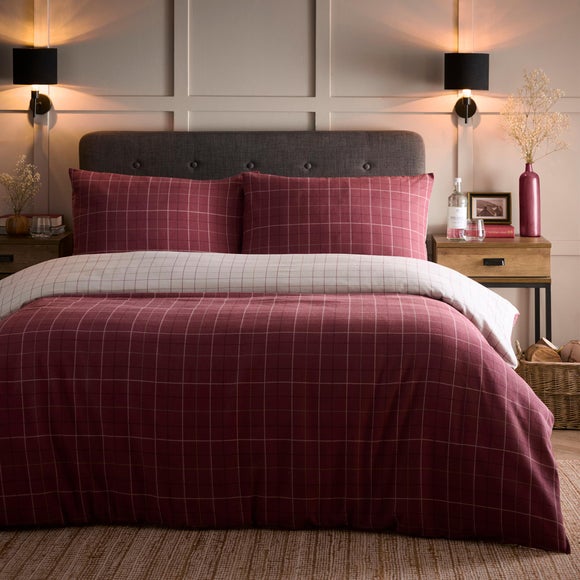 Dreams & Drapes Wynn 100% Cotton Duvet Cover & Pillowcase Set - image 1