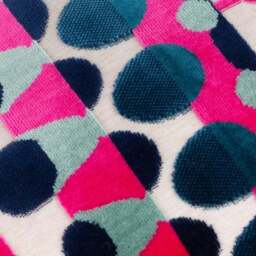 Furn. Metro Abstract Velvet Rectangle Cushion - thumbnail 2