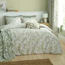 Catherine Lansfield Sorrel Leaves Reversible Duvet Cover & Pillowcase Set - thumbnail 1