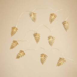 Gold Fern Leaf String Lights - thumbnail 3