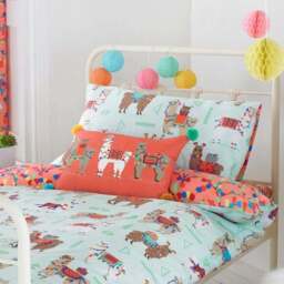 little furn. Llamarama Duvet Cover & Pillowcase Set - thumbnail 2