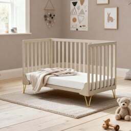 Babymore Kimi Cot Bed - thumbnail 3