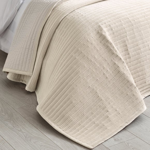 Catherine Lansfield Velvet Pinsonic Bedspread - image 1