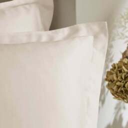 Soft 100% Bamboo Oxford Pillowcase - thumbnail 2