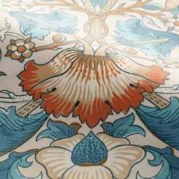 William Morris at Home Lodden Daylight Made to Measure Roller Blind - thumbnail 2