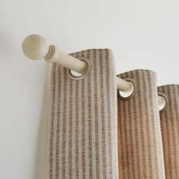 Ashton Wood Curtain Pole - thumbnail 2