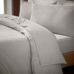 Soft & Cosy Luxury 100% Brushed Cotton Duvet Cover & Pillowcase Set - thumbnail 2