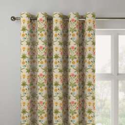 William Morris at Home Daisy Made to Measure Curtains - thumbnail 3