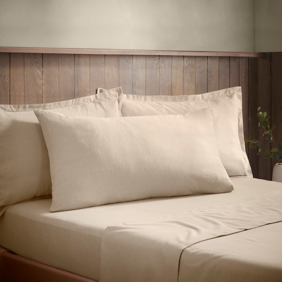 Soft & Cosy 100% Brushed Cotton Kingsize Standard Pillowcase Pair - image 1