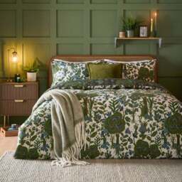 Furn. Garden of Wonder Duvet Cover and Pillowcase Set - thumbnail 3