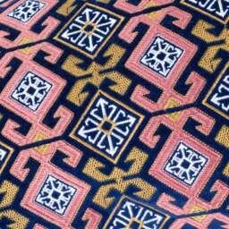 Laurel Luxurious Velvet Rectangular Cushion - thumbnail 4