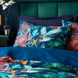 Pretty Chinoiserie Duvet Cover & Pillowcase Set - thumbnail 2