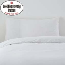 Non Iron Plain Dye White Kingsize Pillowcase Pair
