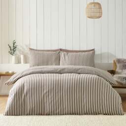 Catherine Lansfield Stripe 100% Brushed Cotton Reversible Duvet Cover & Pillowcase Set - thumbnail 1