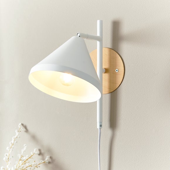 Gino Plug In Wall Light - image 1