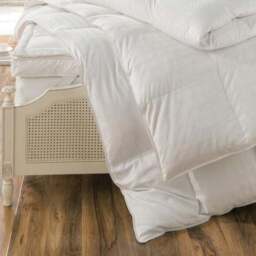 Dorma Hungarian Goose Down 13.5 Tog Winter Duvet - thumbnail 3