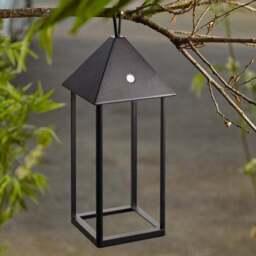 Vogue Hatti Tall Outdoor USB Rechargeable Table Light - thumbnail 5