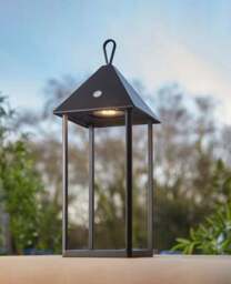 Vogue Hatti Tall Outdoor USB Rechargeable Table Light - thumbnail 2