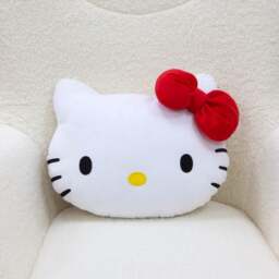 Hello Kitty 3D Cushion - thumbnail 1