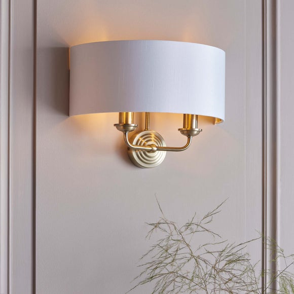 Vogue Sandringham 2 Light Wall Light - image 1
