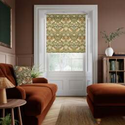 William Morris at Home Strawberry Thief Daylight Made to Measure Roller Blind - thumbnail 1