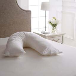 Dorma Full Forever Side Sleeper V-Shaped Pillow - thumbnail 2