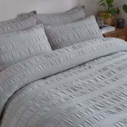 Woven Brixham Seersucker Cotton Duvet Cover & Pillowcase Set - thumbnail 4