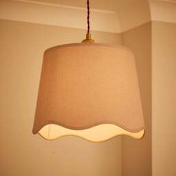 Scalloped Edge Lamp Shade - thumbnail 2