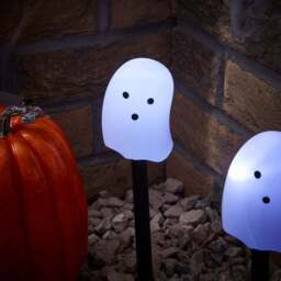 Set of 5 Ghost Stake Lights - thumbnail 2