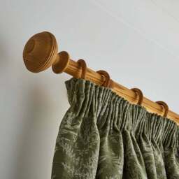 Oval Ribbed Wood Curtain Pole - thumbnail 2