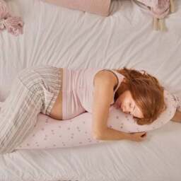 Tutti Bambini Tiny Tails Bliss Pregnancy Pillow - thumbnail 2