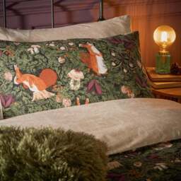 Furn Pineberry Forest Reversible Duvet Cover and Pillowcase Set - thumbnail 2