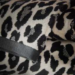 Leopard Print Cotton Towel - thumbnail 3