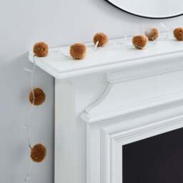 Pom Pom String Light - thumbnail 1