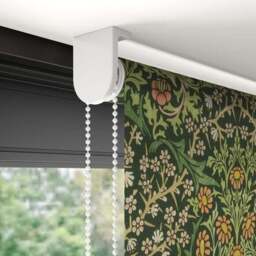 William Morris Blackthorn Velvet Daylight Made to Measure Roller Blind - thumbnail 5