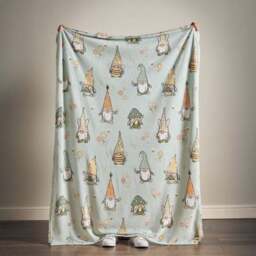 Catherine Lansfield Spring Gnome Mint Green Fleece Throw Blanket 130cm x 170cm - thumbnail 2
