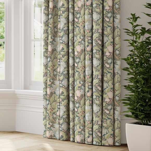 Helmshore Made to Measure Curtains - image 1