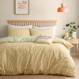 Fusion Retro Daisy Floral Polycotton Duvet Cover & Pillowcase Set - thumbnail 5