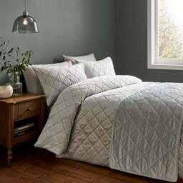 Castleton Duvet Cover and Pillowcase Set - thumbnail 6